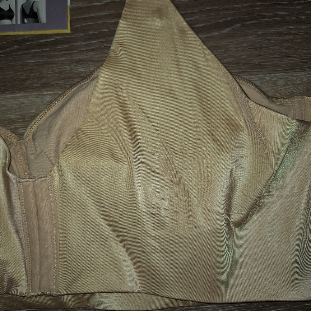 New Catherines Plus Size No Wire Back Smoother Bra Nude 54C - Picture 4 of 9